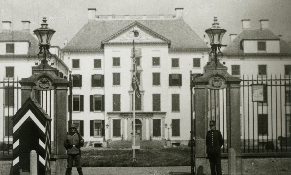 Paleis het Loo belegerd door de nazi’s